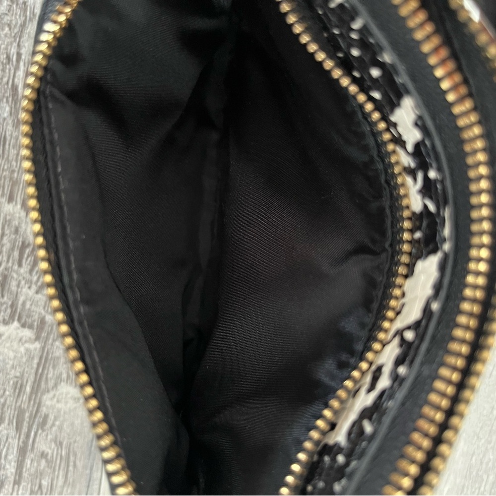 Coach Madison Black And White Python Felicia Zip … - image 6